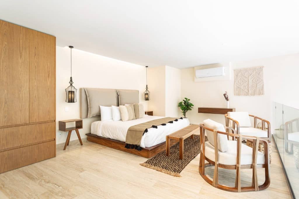 Tenant-ready bedroom in Akumal