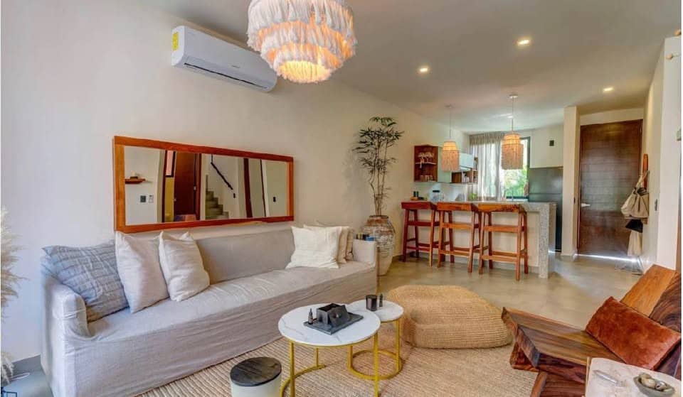Xpu-Ha beachfront villa under property care