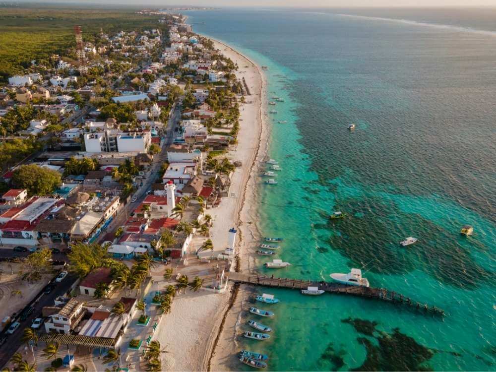 Puerto Morelos seafront
